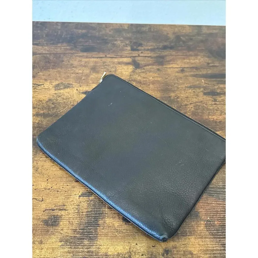 Tory Burch Leather iPad/Tablet Case | Full Size 8.5x11 | Padded | Elegant | VEUC